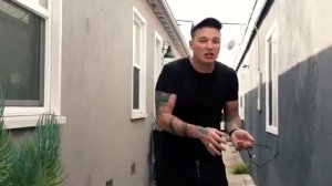 EDWARD BIL ПРАНК ВОРУЮ ТЕЛЕФОН В ГЕТТО РЕАКЦИЯ ЛЮДЕЙ В АМЕРИКЕ