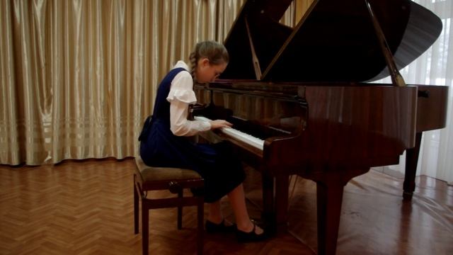 Демидова София. Шостакович Д. Д. Прелюдии 17 и 21 Соч. 34 смотреть онлайн