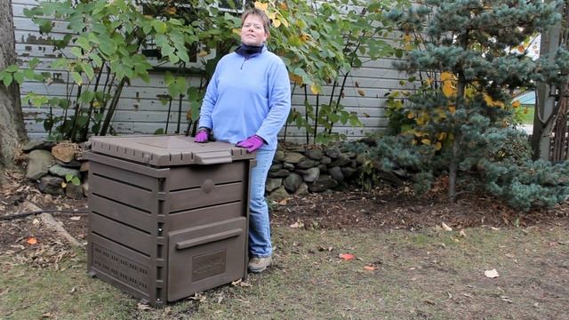 How to Use the Deluxe Pyramid Composter | Gardener's Supply смотреть онлайн