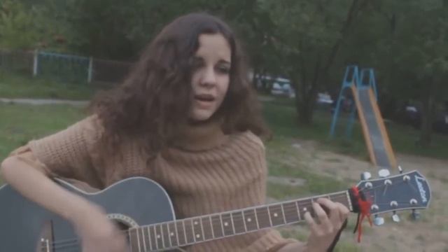 Не судите строго  Пою как умею  Люблю стихи ЕСЕНИНА