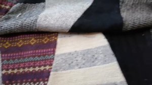 Простой способ пошива покрывала из ненужных трикотажных вещей.