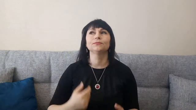 Как мужчины выбирают женщин. И что косметологи "рисуют" на женском лице?