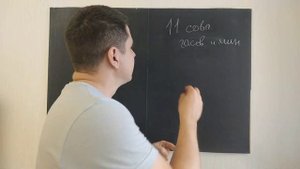 Сколько раз совпадут все три стрелки на часах от полудня до полуночи