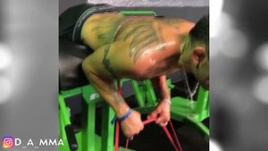 ТРЕНИРОВКИ БЕЗУМЦА! Тони Фергюсон I Tony Ferguson's the craziest training workouts COMPILATION