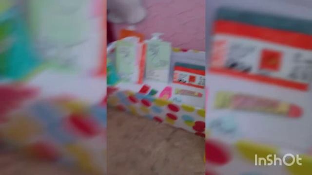 собираю бокс с бумажной косметикой по смайликам? смотреть онлайн