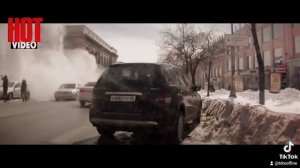 Последствия отсутствия снегозадержателей...