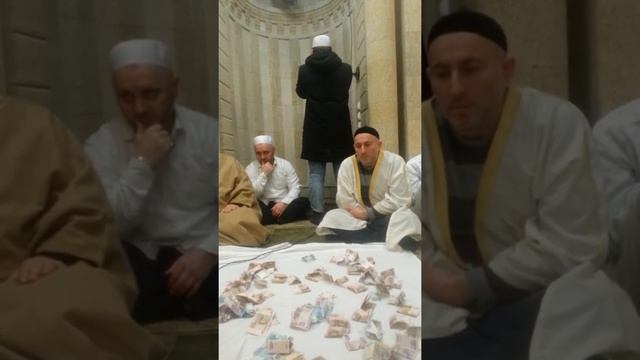 Красивый азан Хасавюрт смотреть онлайн