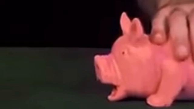 Лысый объясняет на лысых