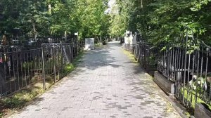 Москва, Святые Ваганьковского кладбища ! Батюшка Валентин , Блаженный Николай , отец Глеб Каледа
