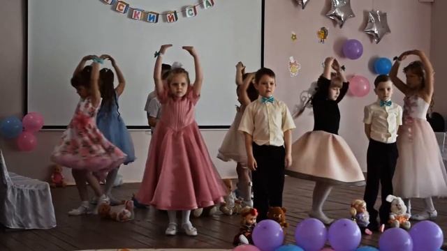 Миланка закончила садик! Выпускной 2022! смотреть онлайн