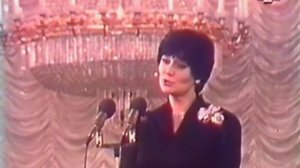 «Полюбила я парнишку», стихи Михаила Исаковского, музыка Матвея Блантера, поёт Тамара Синявская