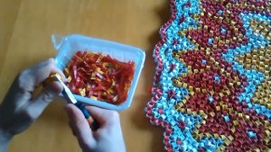 Плетение из заклепок от хлебобулочных изделий ( хлебных и чайных зажимов, проволочных хомутов)