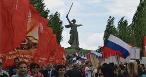 Нас аршином неча измерять. Любовь Чернышова -стихи, монтаж, читает автор.Фоновая музыка- Иоганн Бах