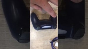 PS4 джойстик не заряжается