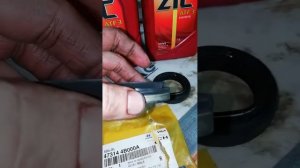 замена сальника раздатки Киа соренто 1