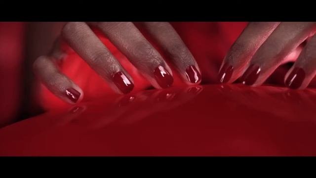 Музыка из рекламы L'Oréal Paris - Color Riche (Bruno Aveillan) (2015)
