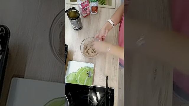 Полезный безуглеводный завтрак для похудения с авокадо и яйцом пашот | Эфир 1 октября 2021