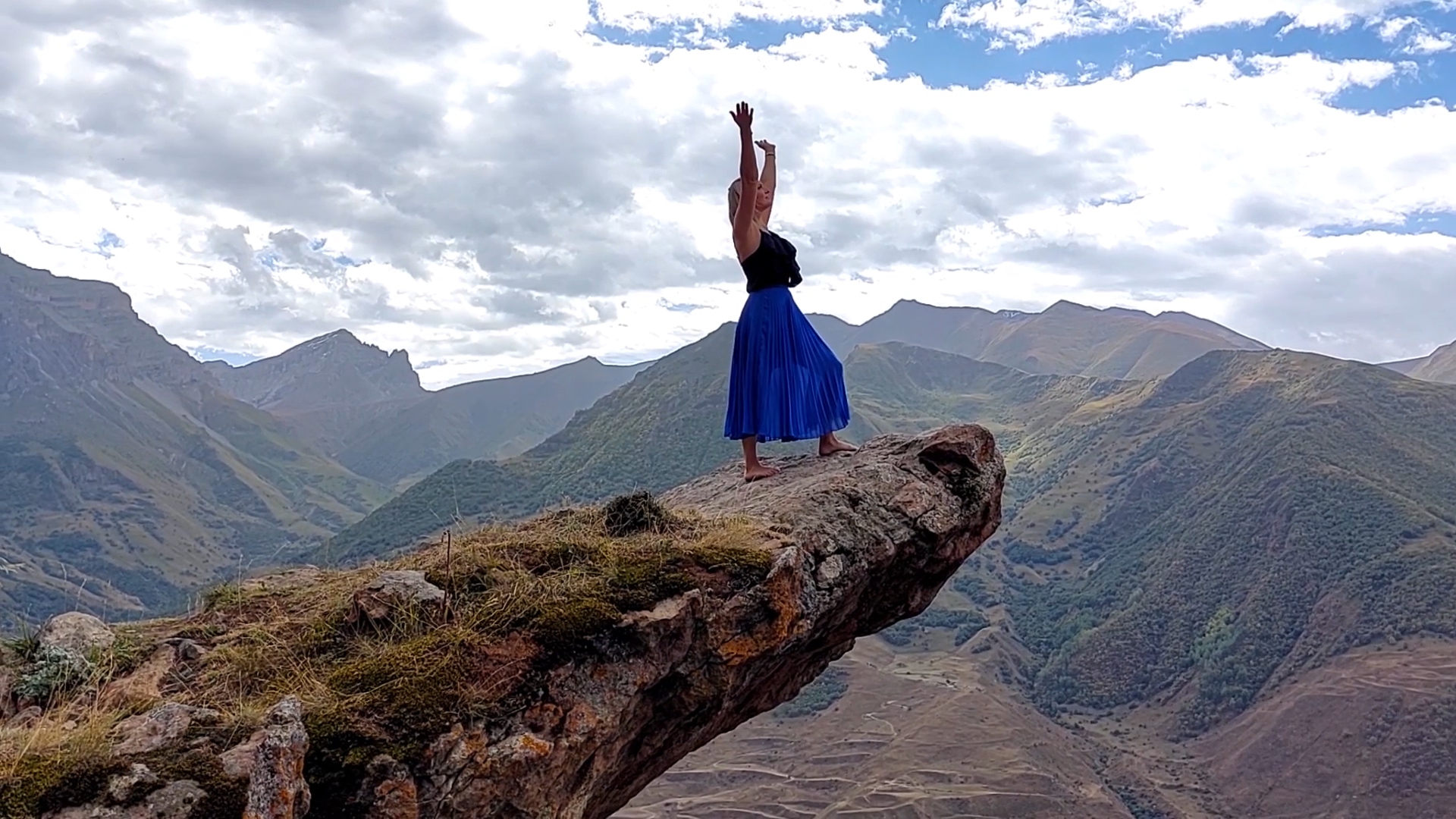 Эмеген.mp4 смотреть онлайн