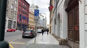 ПРАГА ВОЗВРАЩАЕТСЯ К ЖИЗНИ