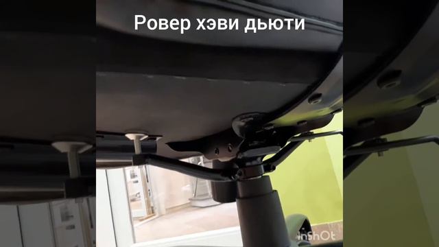 Ровер хэви дьюти. Кресло руководителя от фабрики UTFC www.utfc-store.ru