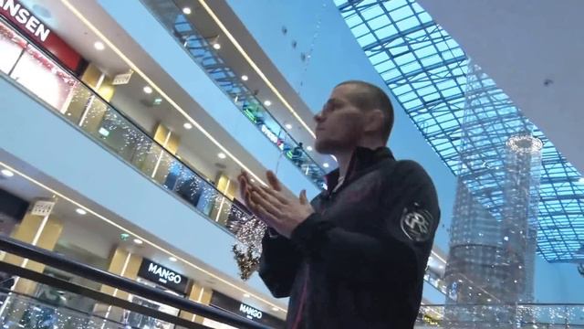 Обучение мгновенному гипнозу и уличный гипноз!