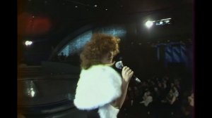 ПЕСНЯ 83. Алла Пугачева - Миллион алых роз (FULL HD, STEREO)