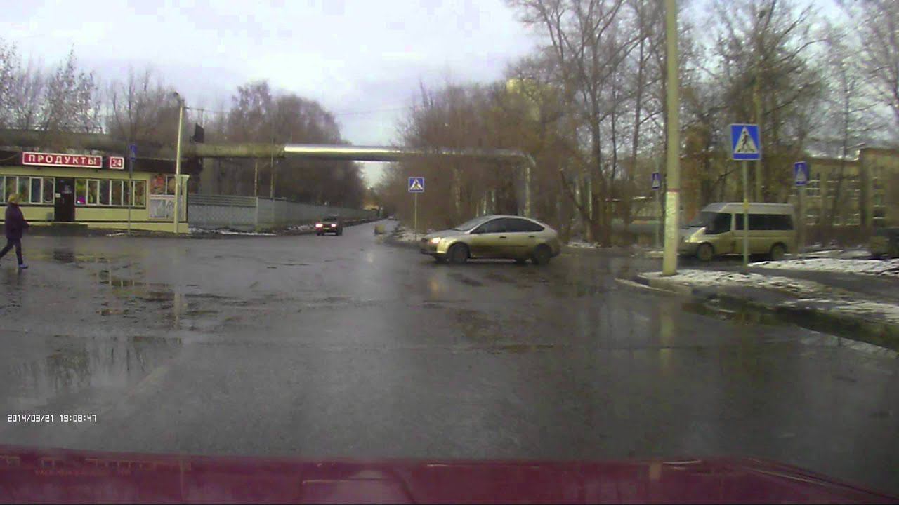 Не пропустил пешехода смотреть онлайн