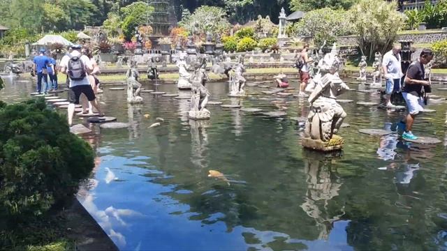 Райский остров?Сказочное Бали. Храмы и пляжи. смотреть онлайн