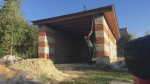 Подъёмные ворота в гараж.