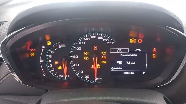 Painel de instrumentos - Chevrolet - Nova Tracker Midnight 1.4 Turbo Flex - Ano 2019. смотреть онлайн