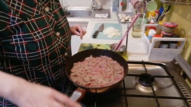 320. Готовлю блины с начинкой!??? С Масленицей!?? #масленица#блины#блинысначинкой#влог#жаннаэйвазов