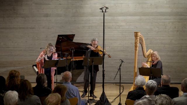 Trio, mvt 2 by Libby Larsen | CAMARADA смотреть онлайн