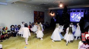 СНЕЖНЫЕ БАБОЧКИ, авт. Е.Курячий, исп. Ю. Селиверстова