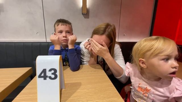 Кремлевская набережная - лучшее место в г. Казань! Дворец в центре Казани смотреть онлайн