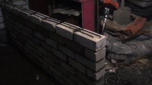 Как я возводил кирпичную перегородку с фундаментом в гараже.