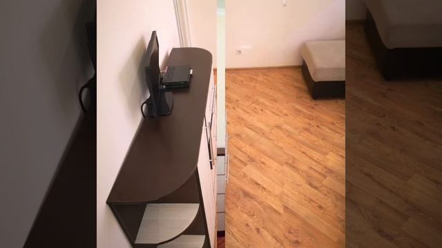 Квартира-студия с выделеннами зонами кухни и коридора смотреть онлайн