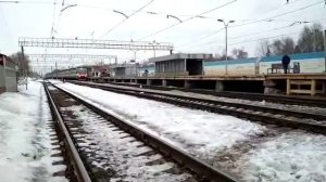 Электропоезд Москва-Чехов прибывает на конечную