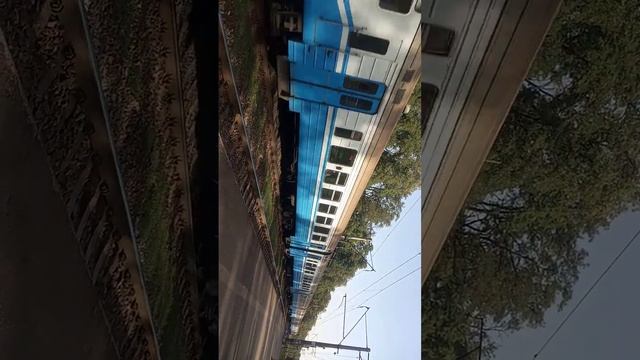 розминаємо шию) ер9м-549 895 конотоп-Фастів перегін В-Б пл.т смотреть онлайн