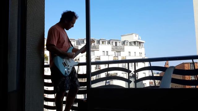 Hedonism Fender Stratocaster 64 Sonic Blue Princeton Clone смотреть онлайн