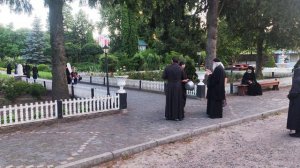 Владыка Дамиан с братией.На вечернее правило.Томашовка.Монастырь.09.07.2024