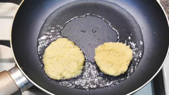 ПРАВИЛЬНЫЕ Драники (Деруны) без яиц и муки! Очень вкусный и простой рецепт драников!