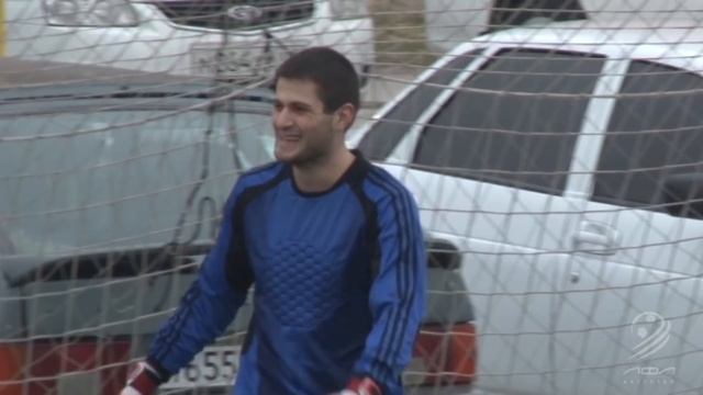 Невероятный сейв Шапи Магомедова смотреть онлайн