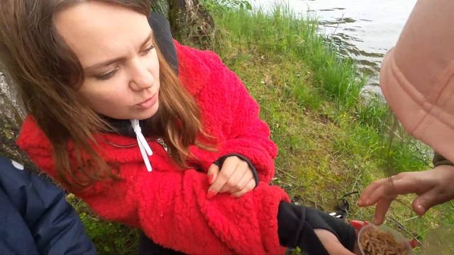 Рыбалка ?. на Яузском водохранилище. Отдых с палатками. Полный треш ?? смотреть онлайн