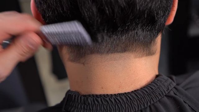 FLAWLESS BLOWOUT TAPER FADE HAIRCUT TUTORIAL! смотреть онлайн