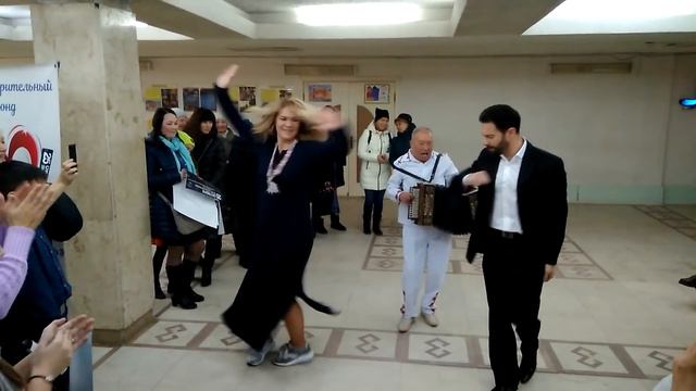 Антон и Виктория Макарские Лезгинка