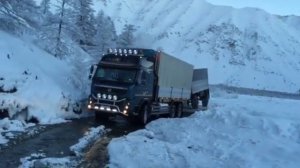 северный дальнобой.зимник. якутия.