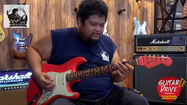 Fender Custom Shop 60' Fiesta Red смотреть онлайн