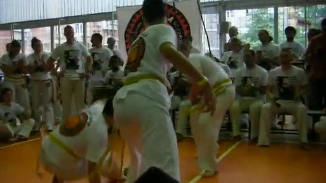 Capoeira Senzala Pančevo- Spasoje Vojnović- Corda Amarelha смотреть онлайн