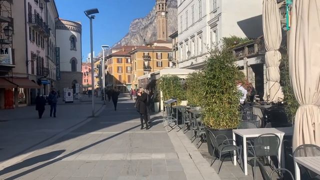 Воскресный влог, поездка в городок Лекко на озере Комо смотреть онлайн