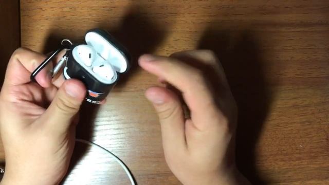 Что делать если не работает один наушник на LUX копии "Air Pods" и на оригинальных "Air Pods" смотреть онлайн